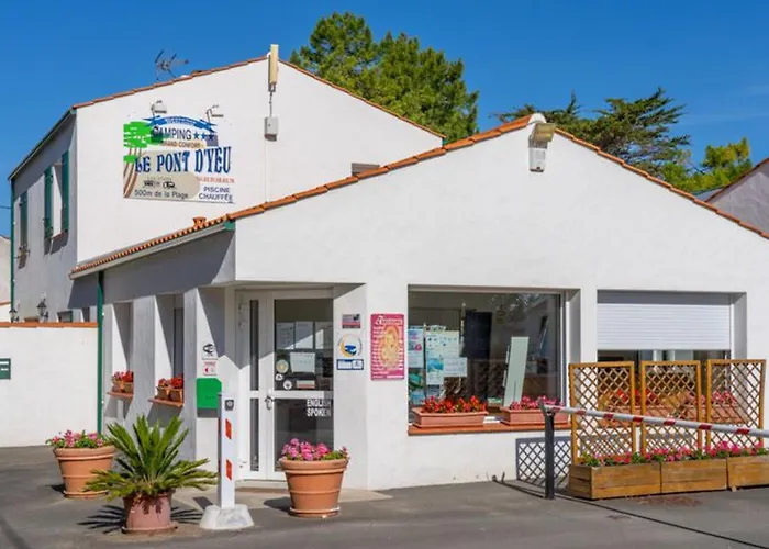 Mobil-home Adapté Pmr Avec Terrasse à - Api-1-52-664 Campeggio Notre-Dame-de-Monts